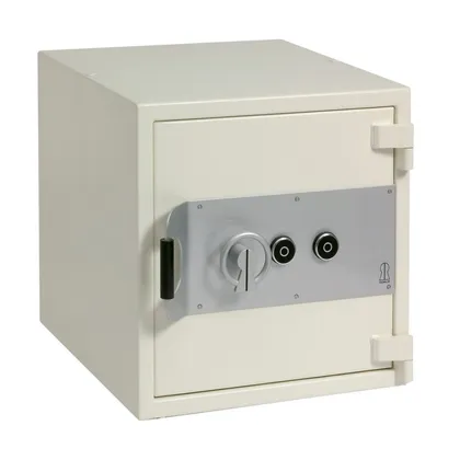 Safes Grade V CD